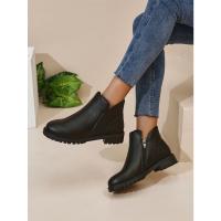 Botas de moda de caña baja de gran tamaño, otoño e invierno 2025, nuevas botas de mujer de gran tamaño europeas y americanas de tacón bajo con cremallera lateral. - details 7