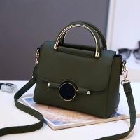 Elegante Bolso de Mano Negro para Mujer - Moderno Bolso de Hombro con Detalles en Tono Dorado, Gran Capacidad, Versátil para Uso Diario - details 3