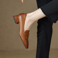 Zapatos pequeños de punta cuadrada estilo francés para mujer, tacón bajo, tacón grueso, zapatos pequeños de cuero - details 10