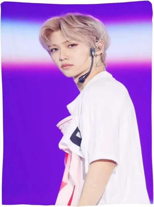 Manta de Micro Polvo Ultra Suave Stray Kids Lee Felix Ideal para Decoración de Hogar, Oficina, Dormitorio, Coche Regalo Perfecto de Toda la Temporada - 1