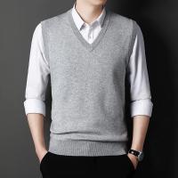 Chaleco tejido con cuello en V para hombre, suéter cálido informal a la moda, Top versátil, Color sólido, novedad de Otoño Invierno 2024 - details 22