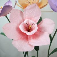 Flores de narciso de papel coloridas a gran escala, flores de papel arrugado de 50 cm, arreglo para eventos de boda, fondo de boda, flores simuladas en 3D - details 1