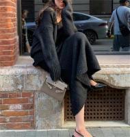Elegante Conjunto de Dos Piezas de Moda para Mujer Jersey de Cuello en V Falda de Color Sólido - details 1