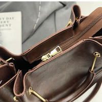 Bolso de hombro de cuero PU de gran capacidad para mujer, bolsos de mano de diseñador, tendencia de moda, invierno, 2023 - details 6