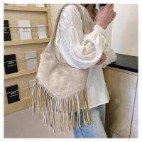 Bolso grande de viento para mujer, bolsa de hombro de cuero abrasivo con flecos, a la moda, Europa y Estados Unidos, 2025 - details 5