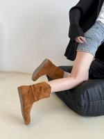2025 otoño e invierno nuevas botas cortas de punta redonda aumento de altura interior retro pila de viento perezoso botas de caballero occidental zapatos de mujer. - details 8