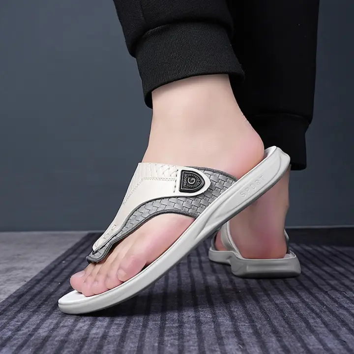 Sandalias de hombre 2025 verano nuevas casuales zapatos de playa suaves con suela antideslizante sandalias zapatillas de talla grande - 1