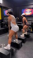 Ropa deportiva mejorada para gimnasio para mujer, pantalones cortos ajustados blancos, ropa deportiva sin mangas para entrenamiento de yoga - details 6