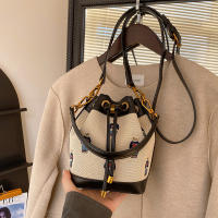 Nuevo bolso casual de moda de oso de alta gama, bolso de cubo portátil, bolso de mensajero de hombro. - details 9