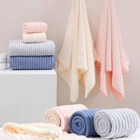 Toalla de baño de lana Coral con patrón de rayas para el hogar, toalla de playa gruesa de secado rápido, toalla de piscina suave y agradable para la piel para adultos - details 3