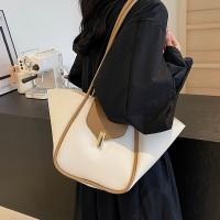 Bolso de hombro para mujer - Bolso minimalista elegante con cierre de herrajes en tono dorado, bolso informal y formal Negro/Beige/, Bolso estructurado duradero para mujer, Diseño elegante y elegante - details 9