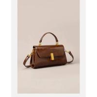 Hombro para mujer: bolso cruzado vintage de cuero encerado con cadena, elegante bolso cuadrado pequeño para las axilas para uso diario Mochila de lujo de alta gama - details 15
