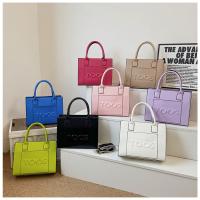 (Regalo 2 piezas) Bolso cuadrado de moda 2025 nuevo bolso de hombro único de alta gama con todas las tendencias y colores - details 1