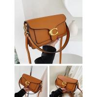 Bolso de mano para mujer con diseño de caviar, pequeño y cuadrado diagonal - details 4