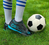 Nuevos Zapatos De Fútbol Para Hombre CR7 Turf Entrenamiento Deportivo Transpirables Zapatillas De Salida Directa TF Para Hierba Y Futsal - details 11