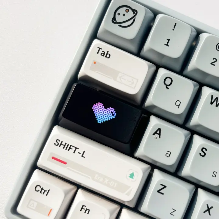 Echome Sombrero de Teclas en Forma de Corazón Transparente Teclado Mecánico de Desplazamiento Corto Personalizado Fresco ABS Accesorio de Juegos y Regalo - 1