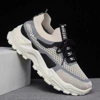 2024 nuevas zapatillas de deporte transpirables informales de malla tejida con mosca, zapatos de suela gruesa de estilo coreano para hombres y mujeres, zapatos de malla rojos, zapatos para correr ligeros - details 1