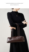 Bolso Baguette de Piel de Vaca para Mujer: Bandolera de Diseño Exclusivo y Gran Capacidad - details 3