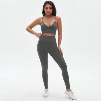 Conjunto de yoga de cintura alta para mujer, sujetador deportivo transpirable, mallas, equipo de fitness para levantamiento de pecho - details 13