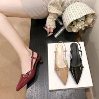 Sandalias de tacón fino versátiles estilo hada retro nuevas 2025 con punta en pico y tacón vacío. - details 4