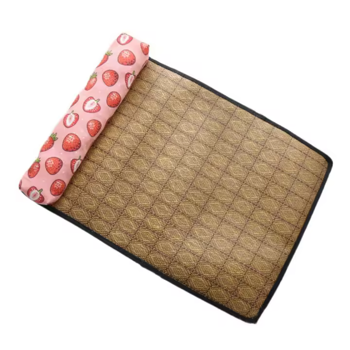 Alfombra plegable de seda de hielo para perros, almohadilla tejida de ratán para mantener el enfriamiento, cama para dormir para perros, suministros para mascotas, alfombrilla refrescante para gatos de 3 tamaños para exteriores - 1