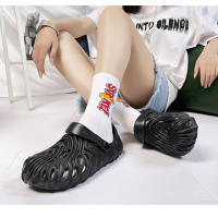 NOVEDAD DE VERANO 2022, zapatos grandes con agujeros para huellas dactilares para parejas, con parte inferior y punta suave, sandalias para hombres - details 20