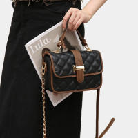 Xiaoxiangfeng cadena de diamantes pequeño bolso cuadrado nuevo de moda y versátil, bolso de mensajero portátil popular para mujer bolso de hombro texturizado - details 10