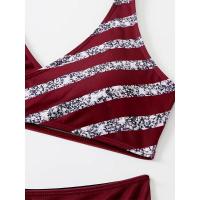 Conjunto de bikini a rayas de dos piezas sexy de moda de playa brasileña 2025 - details 2
