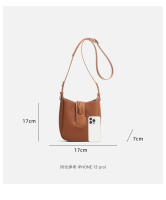 Bolso bandolera pequeño de cuero suave, bolso de hombro tipo cubo para mujer, novedad de primavera. - details 5