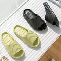 Zapatillas de nube con plataforma gruesa para mujer, suela suave de EVA, chanclas de playa de verano, zapatillas antideslizantes para el baño y el hogar - details 13