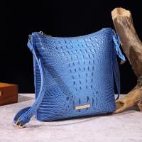 2025 nuevo mensajero portátil para mujer, bolso retro para mujer, bolso de mensajero Brahman de cocodrilo multicolor - details 2