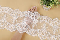 Encaje Alencon Francés 3Yards para Vestidos de Boda y Shugs Bordado Floral Telo de Poliéster Ancho de 22cm - details 1