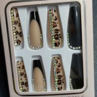 Set De Uñas Postizas Largas En Forma De Cofrinha Con Diseño De Leopardo Y Joyas 24pcs Negro Estilo Francesa Para Dedos - details 4