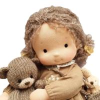 Muñeca de algodón Waldorf, figura de artista artesanal, tejido de pulgar de Navidad - details 4
