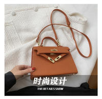 Cerradura texturizada portátil pequeño bolso cuadrado de las mujeres nuevo versátil clásico bolso de mensajero de hombro PU bolso Kelly de moda - details 0
