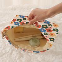 Bolso De Maquillaje De Corduroy Con Estampado Floral Y Cierre De Cremallera Diseño Minimalista Multifuncional Y Ligero Para Almacenamiento De Cosméticos - details 4