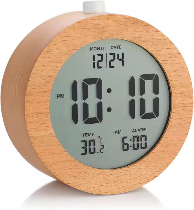 Reloj Despertador Digital de Madera 4'' Batería Alimentado, Snooze y Luz Nocturna, Reloj de Escritorio LCD Electrónico para Dormitorios - 1