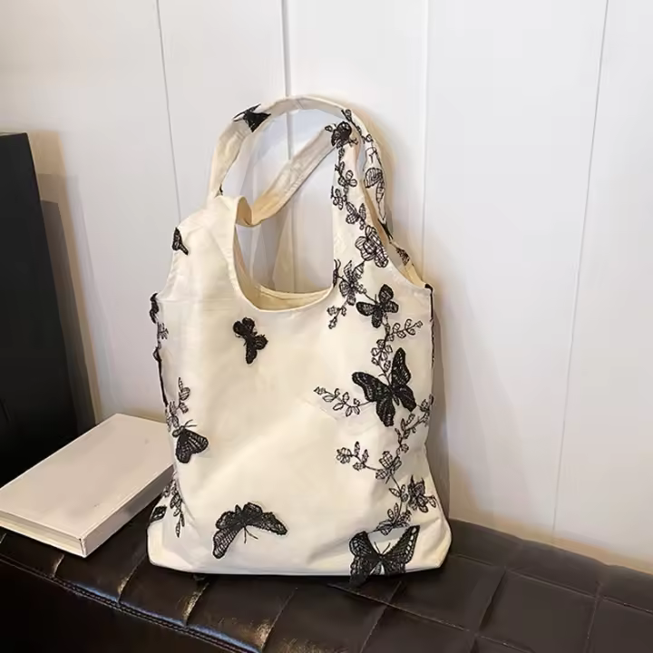 Bolsos de lona con mariposa bordada negra para mujer, bolso informal con ASA superior, gran capacidad, bolso de hombro para - 1