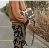 Bolso de Hombro Cruzado Táctico de Camuflaje Versión Vertical para Hombres y Mujeres - details 16