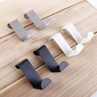 Durable práctico para cocina baño gabinete puerta organizador trasero sin perforaciones gancho para colgar ropa estante de almacenamiento gancho para llaves - details 6