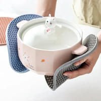 Tapetes prácticos en forma de panal, salvamanteles de silicona resistentes al calor, protegen tus encimeras con este elegante mantel individual - details 1