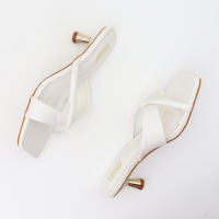 Sandalias sexys con punta cuadrada y tacones bajos. - details 9