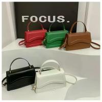 Bolso Cruzado de Cuero PU de Alta Calidad Color Sólido, Bolso Compacto para Mujeres, Bolso Messenger Pequeño - details 22
