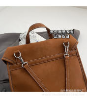 Mochila de cuero suave de gran capacidad, bolso de nicho de moda, bolso de viaje ligero de lujo, nuevo estilo universitario, 2024 - details 4