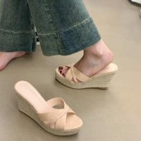 Zapatillas con Tacón de Cuña para mujer, ropa exterior a la moda de verano, cuerda de cáñamo tejida, zapatillas versátiles de tacón alto con una palabra, novedad de 2025 - details 1