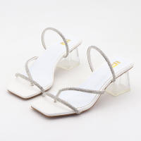 Pantuflas sencillas de tacón alto con tanga fina y diamantes de imitación - details 16