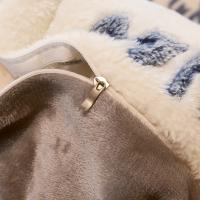 Sábana de Terciopelo Cálido Coral para Invierno con Estampado de Flor Hueso de Couette Suave y Grueso 240x220 - details 27