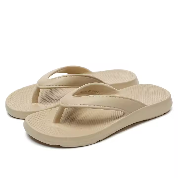 nuevas chanclas planas para mujer, sandalias de playa de suela blanda cómodas para exteriores de verano, zapatillas planas para mujer, chanclas de casa informales para interiores - 1