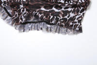 BUNO-Conjunto de 2 piezas con estampado de leopardo para mujer, camisola corta con hebilla a la moda y pantalones cortos ajustados, trajes finos y atractivos para mujer - details 17