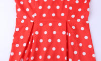 Vestido estampado con tirantes, estampado de lunares, ceñido a la cintura, falda con vuelo grande, falda de longitud media - details 7
